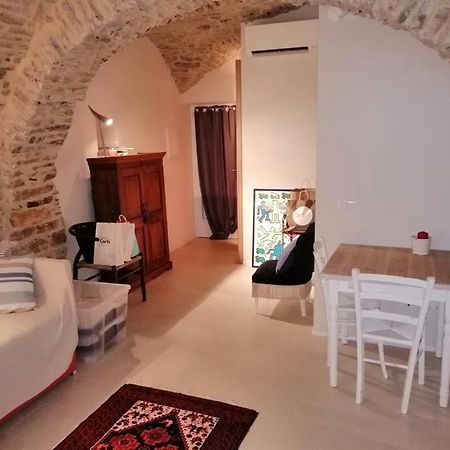 Studio Pietra E Charme Diano San Pietro Eksteriør bilde