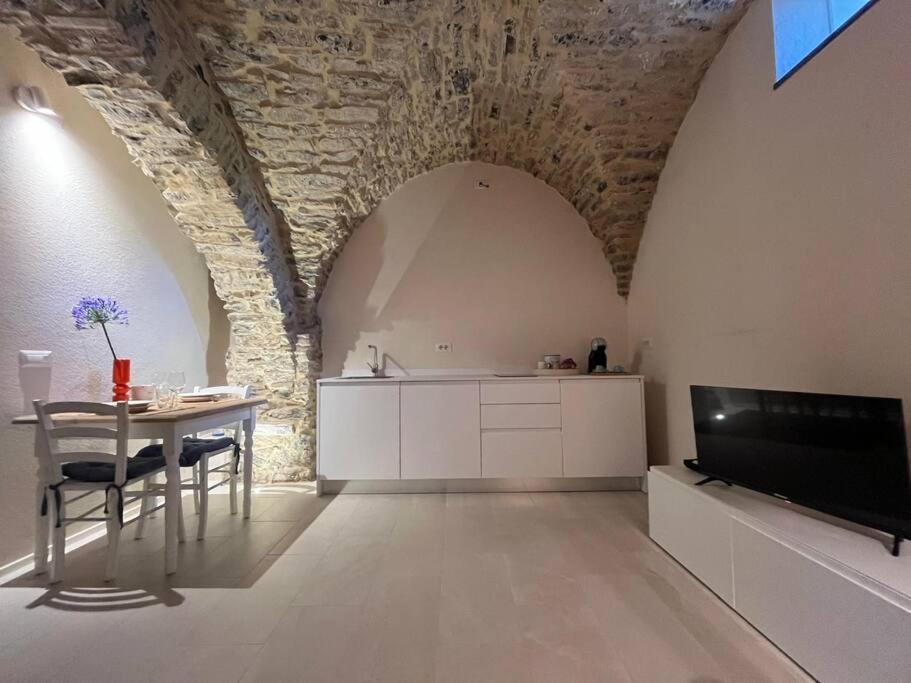 Studio Pietra E Charme Diano San Pietro Eksteriør bilde
